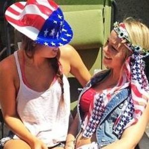 Meet your Posher, Valerie